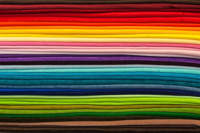 A Supplier's Guide to Attracting the Right Customers: In-Depth Strategies for Long-Term Success